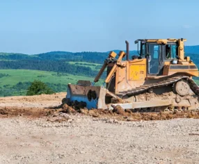 ESCAVADEIRAS DA ROMPTEC