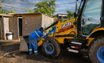 locar máquinas pesadas com operador