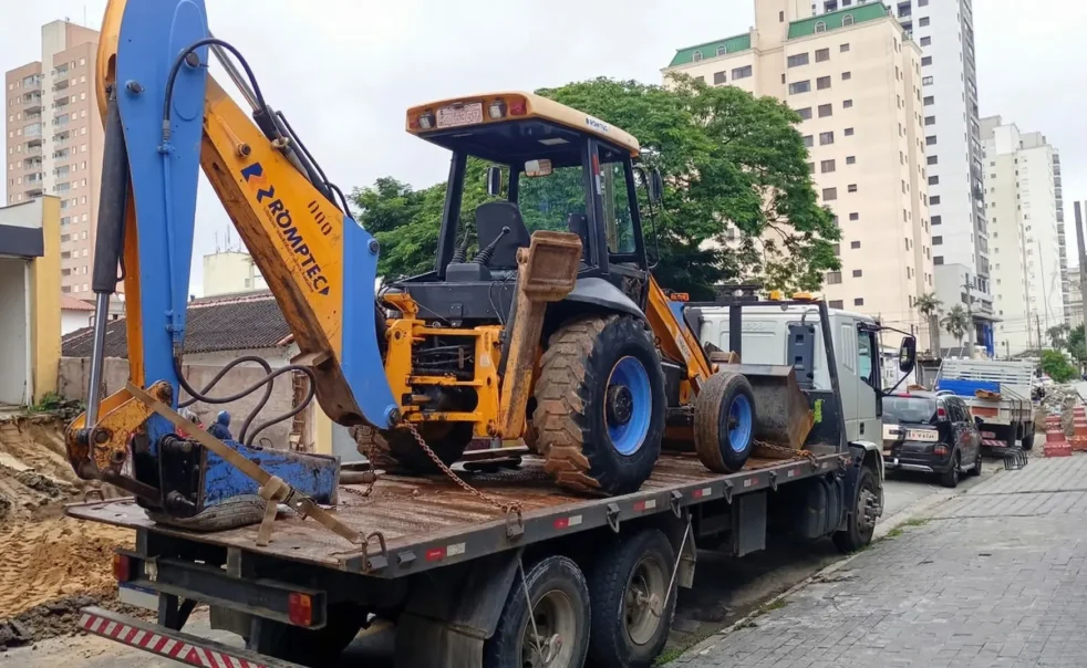 Vale mais a pena alugar ou comprar máquinas para obra? Vale mais a pena alugar ou comprar máquinas para obra?