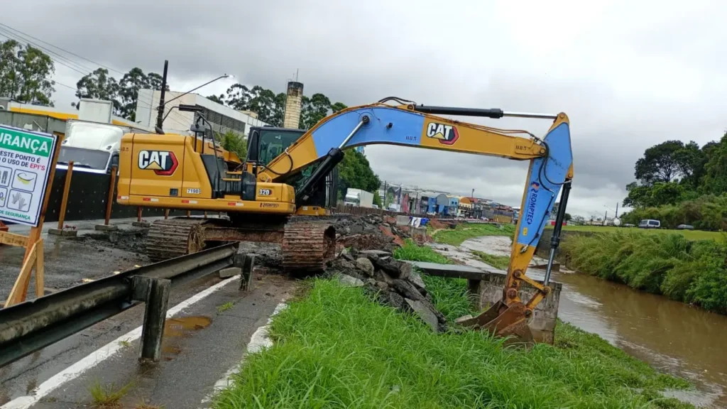 demolição segura em áreas urbanas