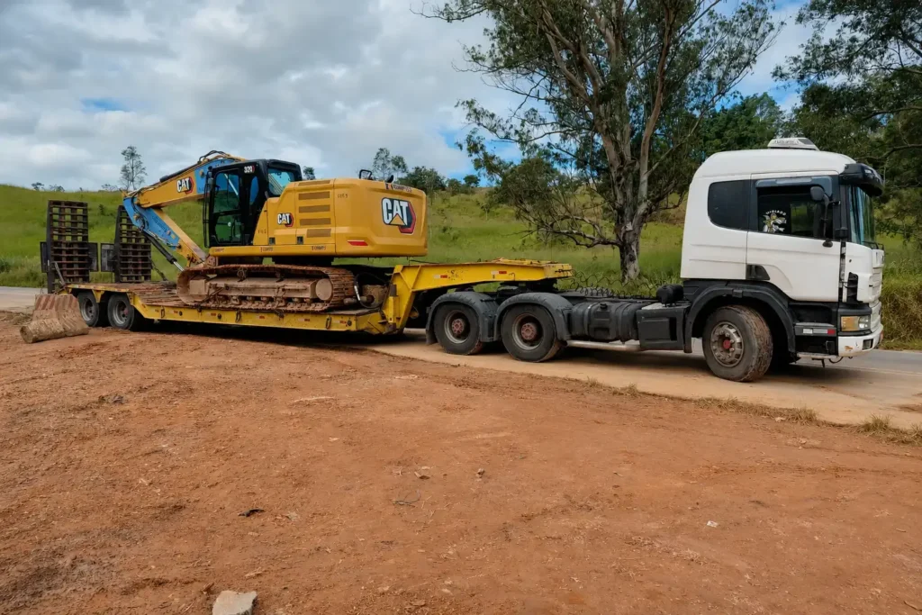 Como a logística de máquinas impacta o cronograma da obra